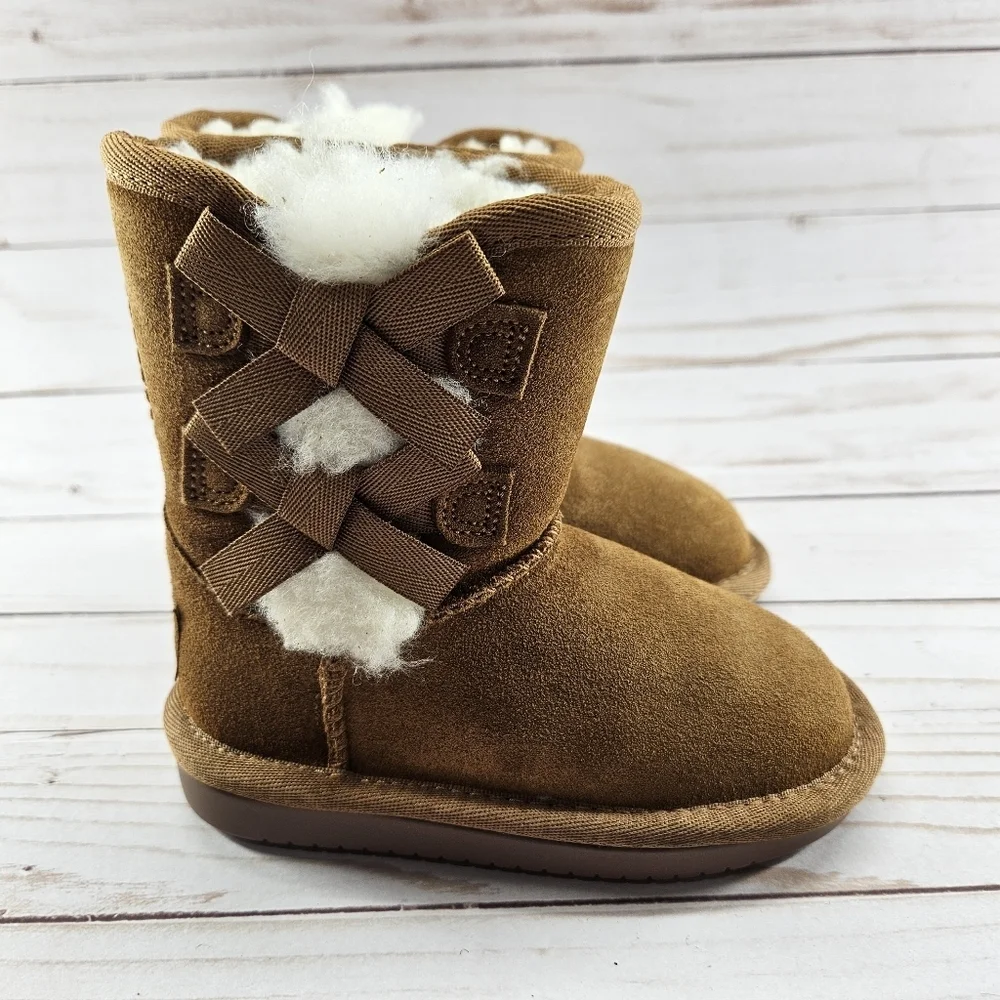 Koolaburra UGG Victoria Toddler Girls Size 7 Chestnut Suede Sheepskin Short Boot